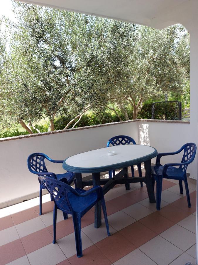 Apartment Elena Vlašići Bagian luar foto